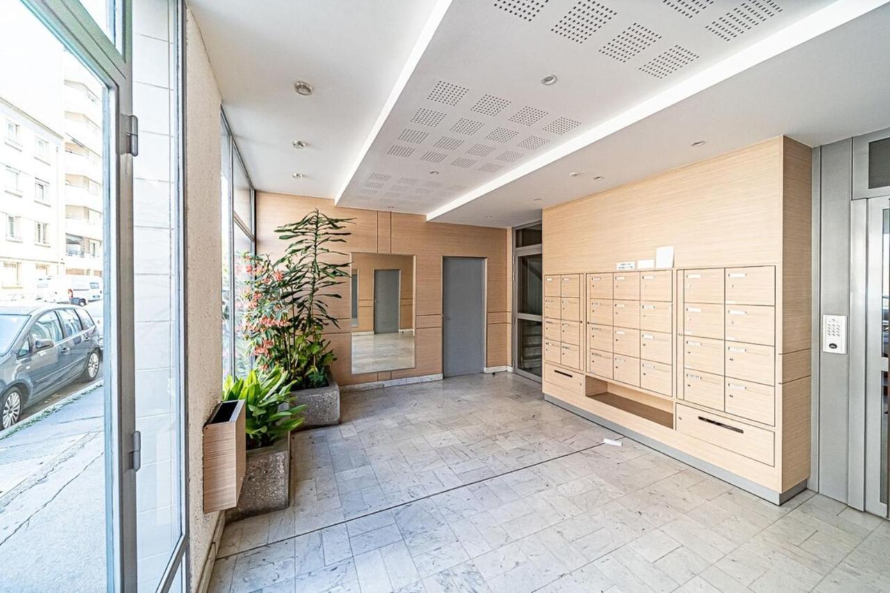 Le Pressense 4 Pers Balcon-Metro Republique Apartment Вильорбан Екстериор снимка