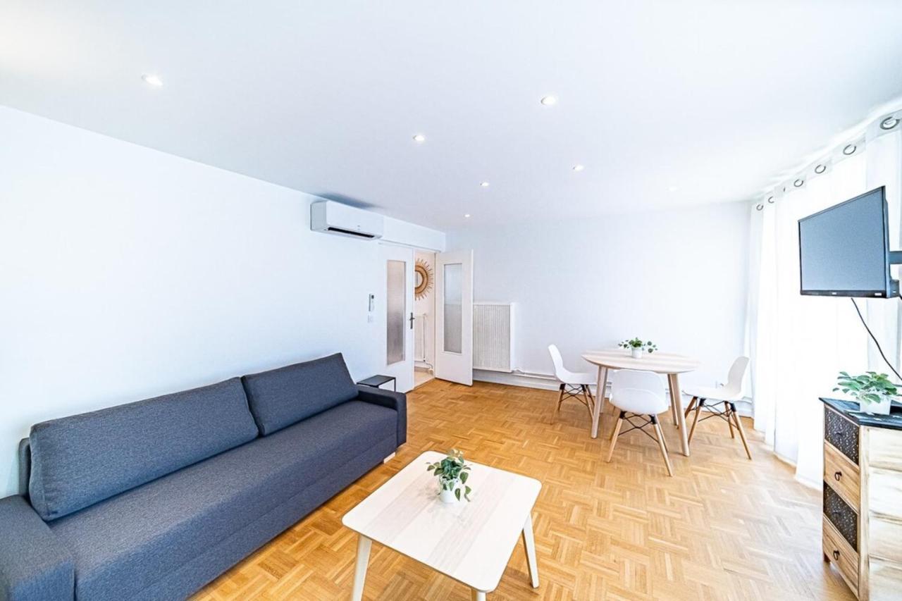 Le Pressense 4 Pers Balcon-Metro Republique Apartment Вильорбан Екстериор снимка